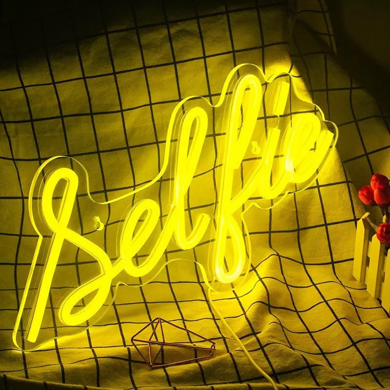 Selfie Sign