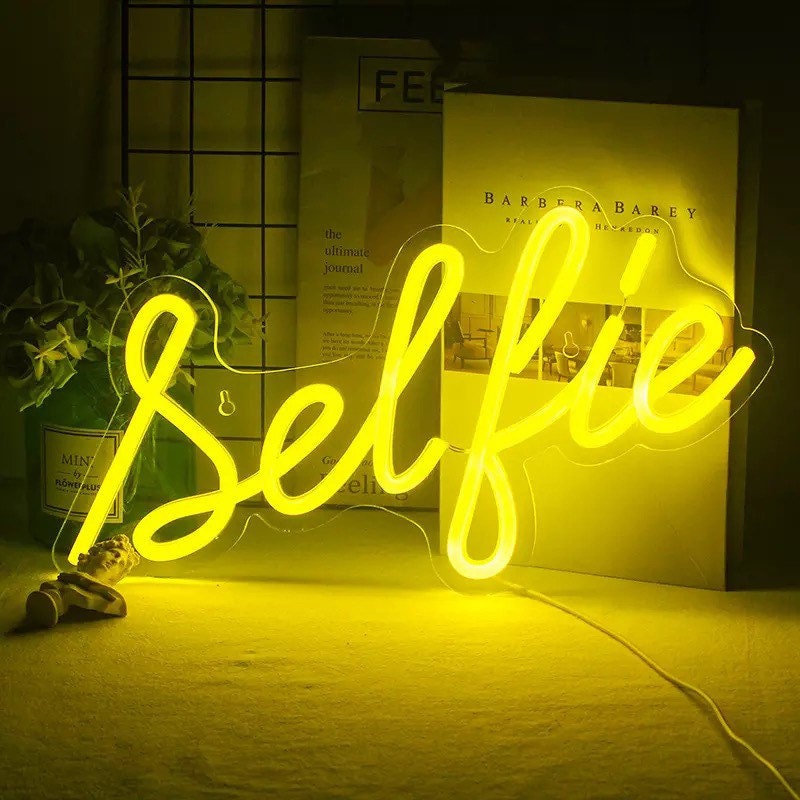 Selfie Sign
